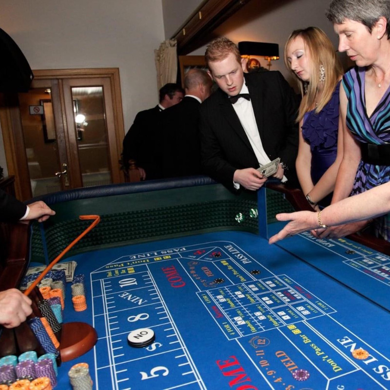Craps Table - Edinburgh Fun Casinos